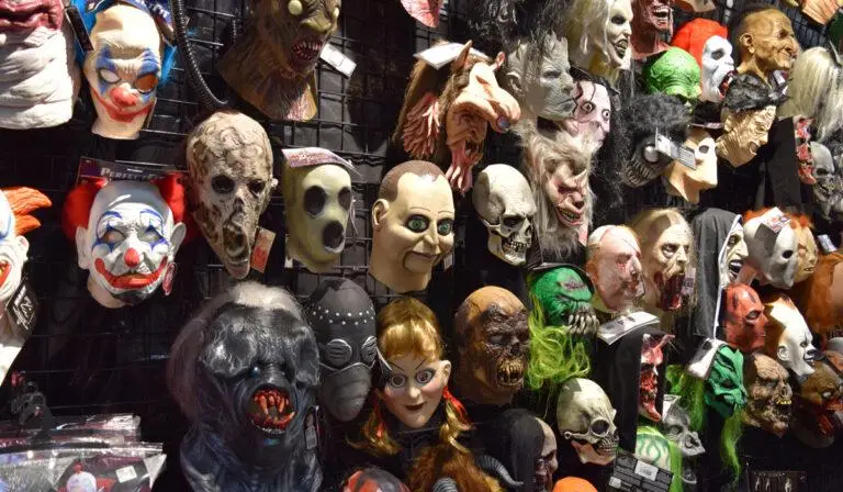 scary Halloweem masks